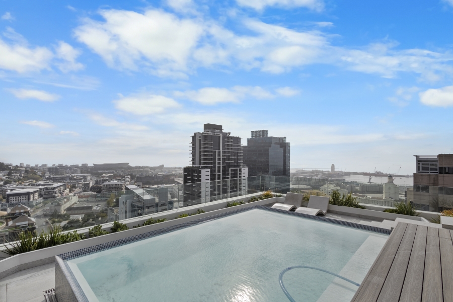 2 Bedroom Property for Sale in Cape Town City Centre Western Cape